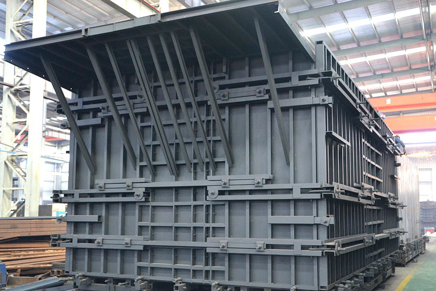 Third generation cement house mold within the industry