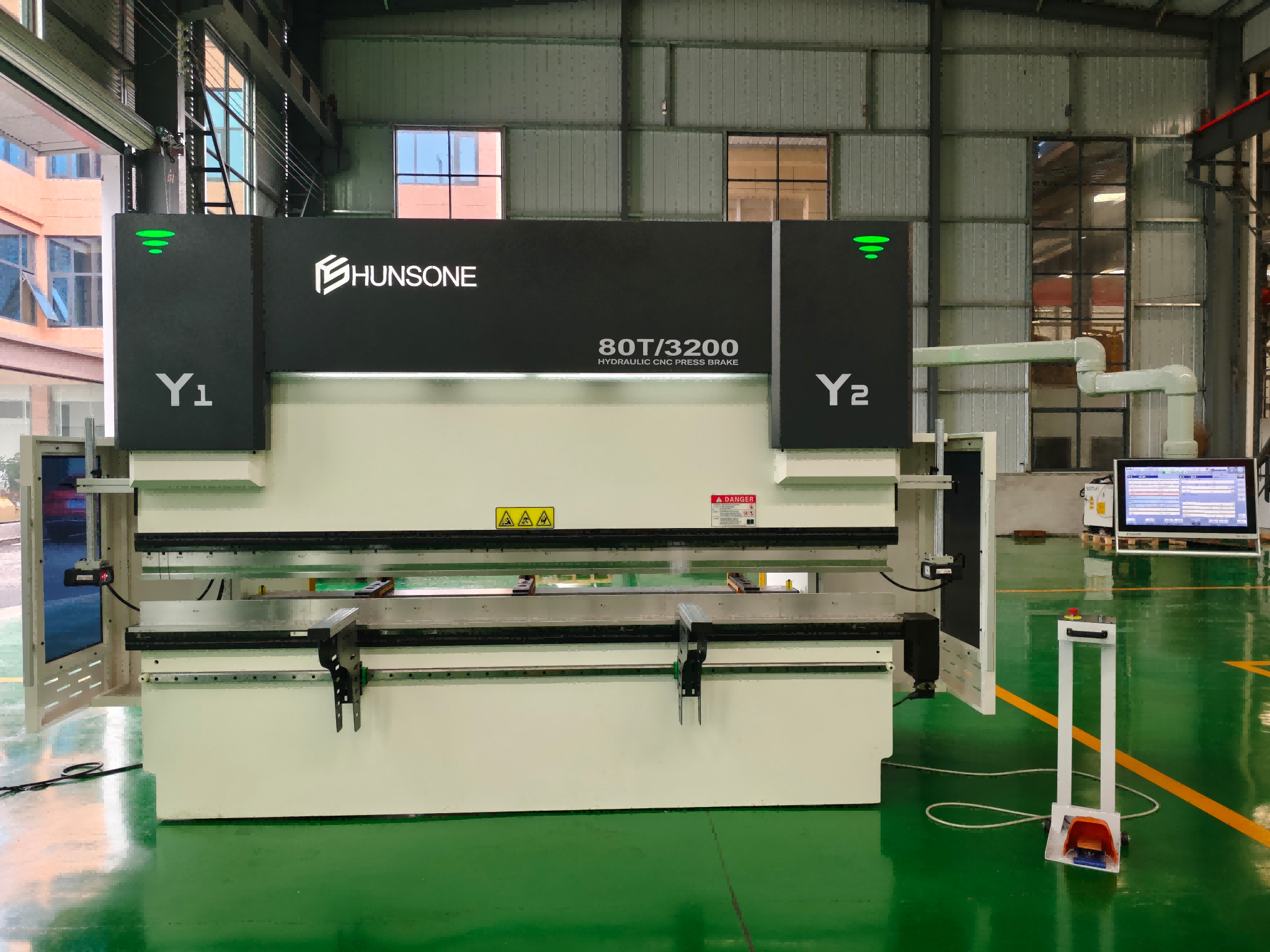 China Hybrid Servo Press Brake