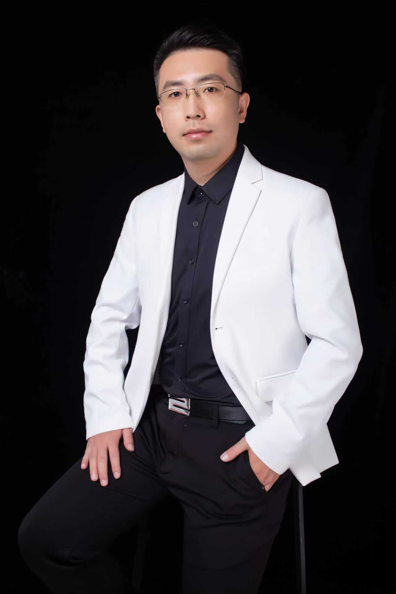 Mr. Ge Man	