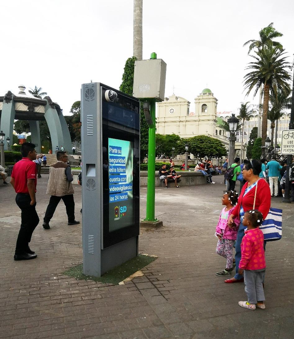 China Outdoor digital advertising screen