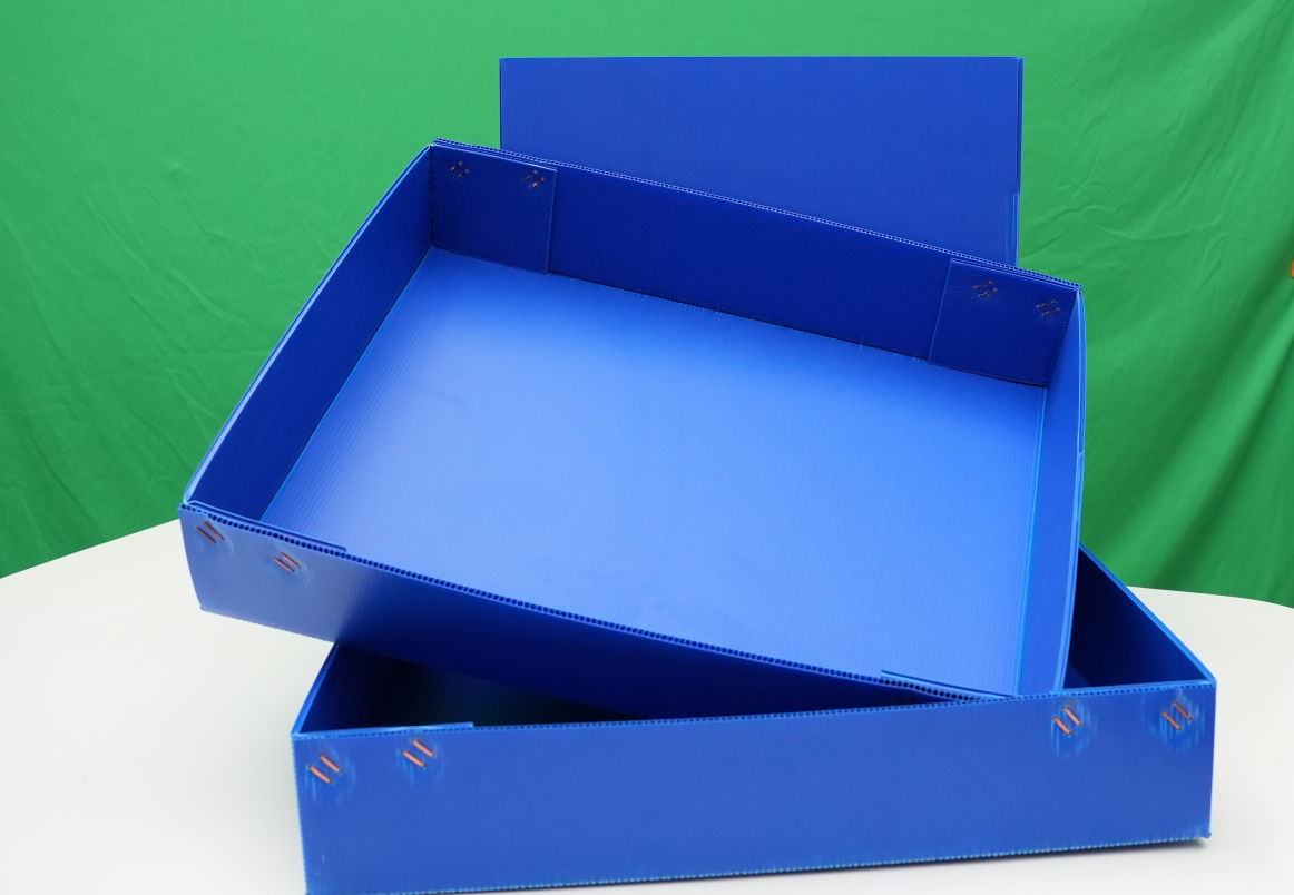 China Plastic corrugated box
