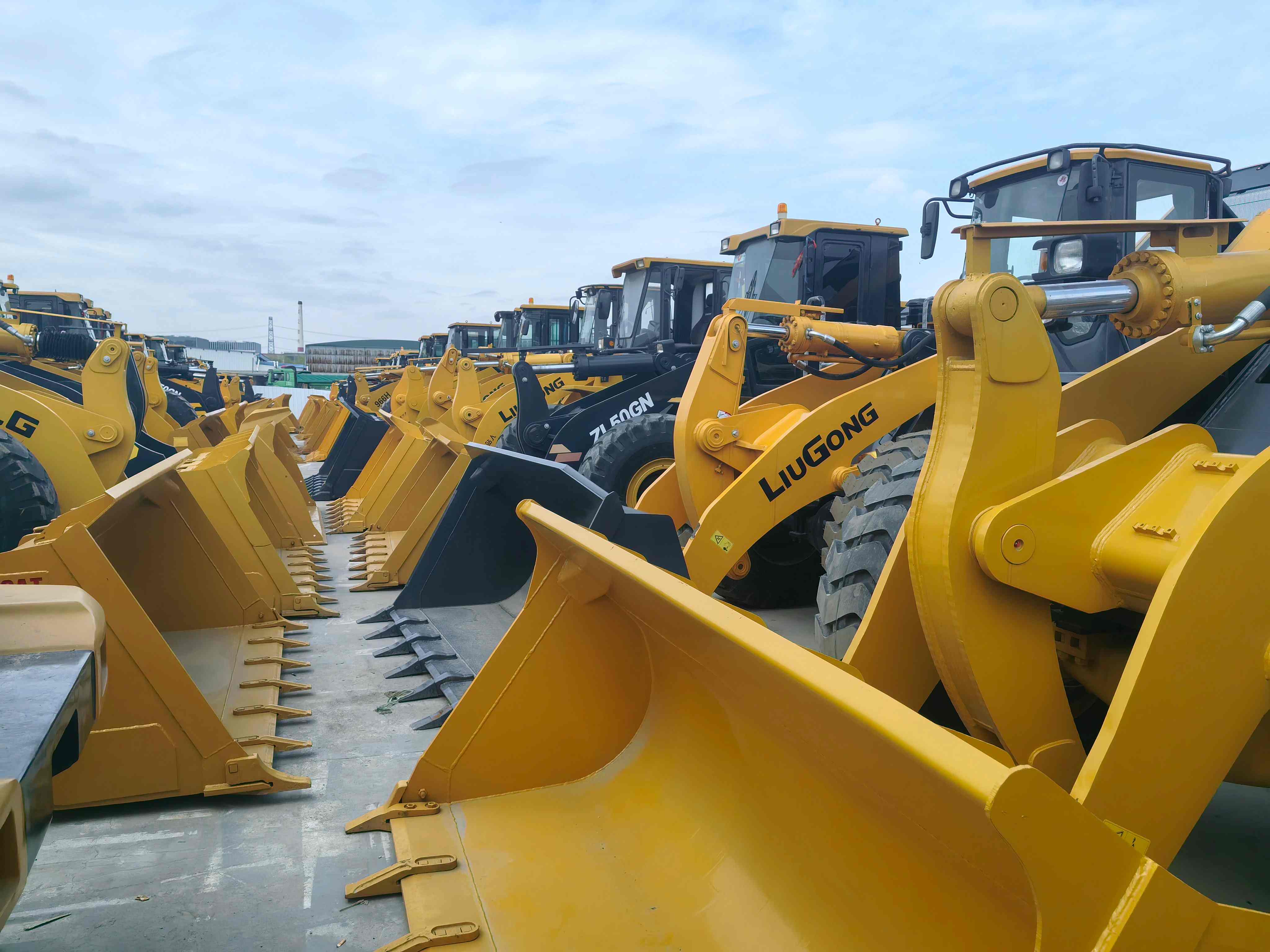 top Second Hand Excavators